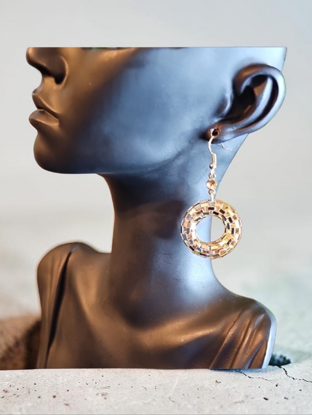 Elegant Gold  Hoop Earrings
